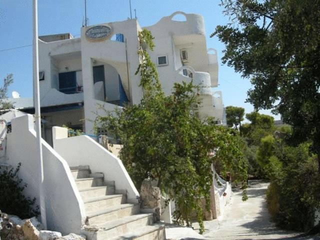 Efrosyni Apartments Agia Marina  Exterior foto